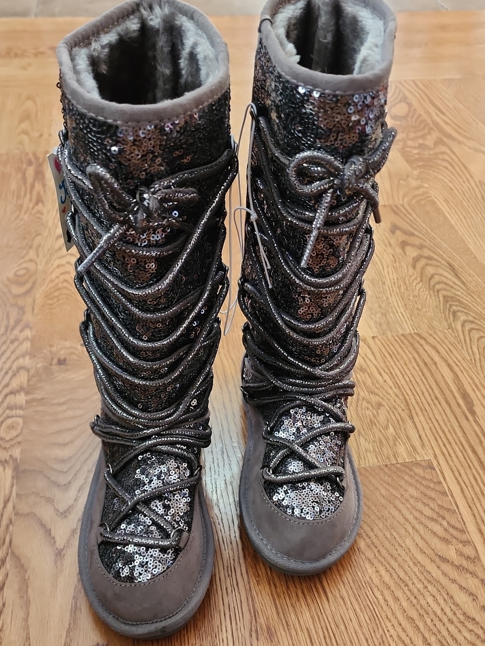 NWT Deadstock Y2K Justice Girls Sequin Lace-Up Mid'Calf Winter Mukluk Boots Sz 4